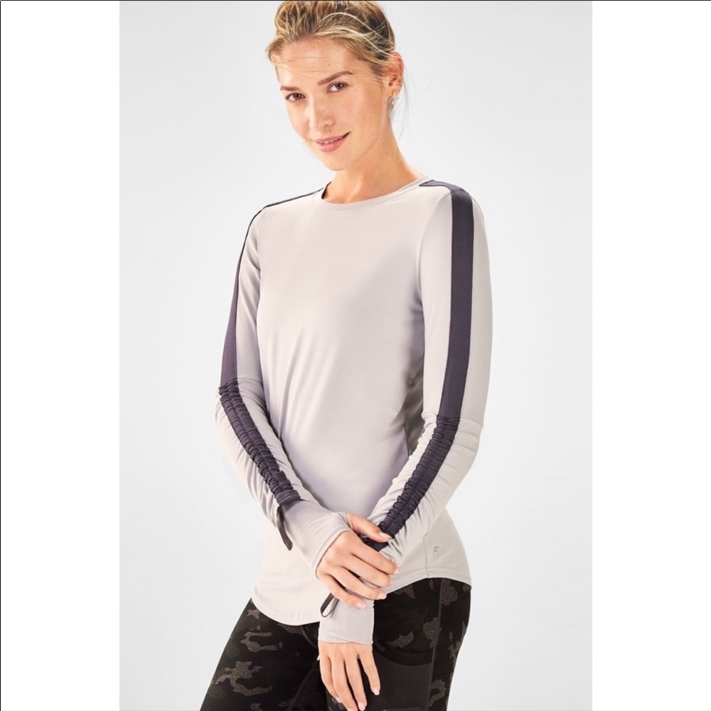 Fabletics Long Adjustable Sleeve Workout Top Sz M - image 1